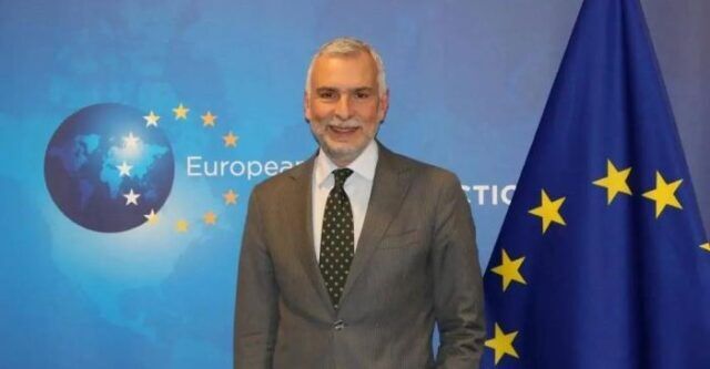 Euro Algeria Speaking in Algiers on Wednesday at the closing ceremony of the European initiative “Euro-Algerian Partnership for Sustainable Investment,” Omar Rekkache, Director General of the Algerian Investment Promotion Agency (AAPI), stressed that establishing a strategic investment alliance between Algeria and the European Union has become a necessity rather than a choice.
